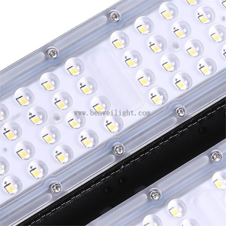 1000 watt equivalent led flood light