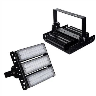 Led-lys for innendørs ridearena