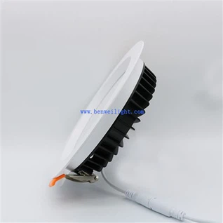 LED Downlight montert