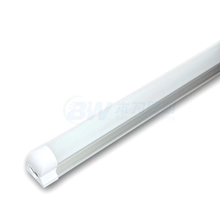 2 fot – 5 fot T8 integrert LED-rør