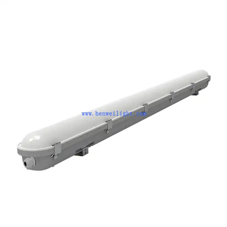 LED Vapor Proof 4ft Light Fixture (1)